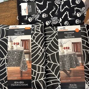 Halloween Skeleton Oven Mitt and Spider Web Tablecloth Set